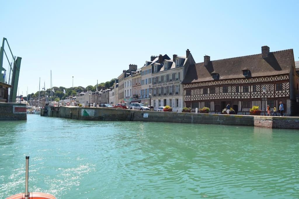 Tres Bel Appartement Au Pied Du Port L'Albatre Saint-Valery-en-Caux Esterno foto